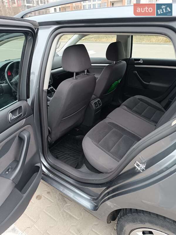 Универсал Volkswagen Golf 2009 в Киеве фото 11 Универсал Volkswagen Golf 2009 в Киеве