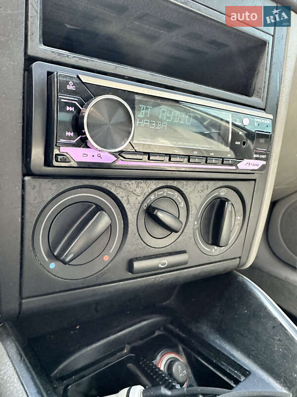 Хетчбек Volkswagen Golf 2000 в Тернополі