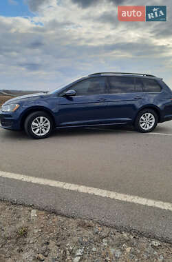 Универсал Volkswagen Golf 2015 в 
