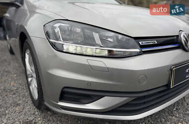 Універсал Volkswagen Golf 2019 в 
