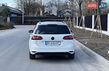 Універсал Volkswagen Golf 2016 в 