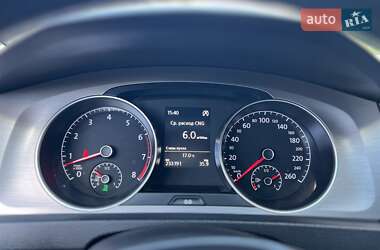 Універсал Volkswagen Golf 2016 в 