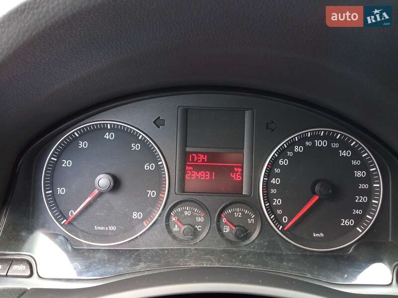 Универсал Volkswagen Golf 2007 в Киеве