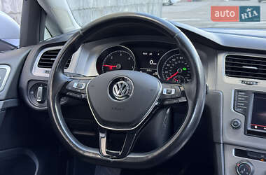 Универсал Volkswagen Golf 2015 в 