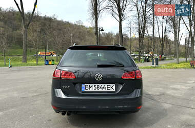 Универсал Volkswagen Golf 2014 в 
