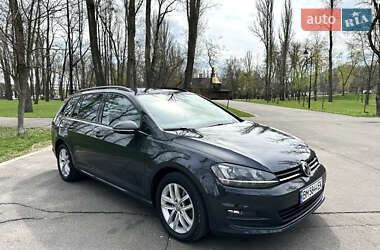 Универсал Volkswagen Golf 2014 в 