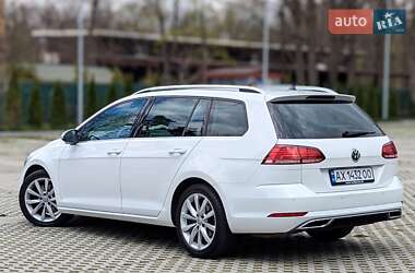 Універсал Volkswagen Golf 2017 в 