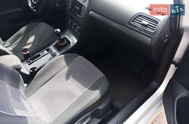 Універсал Volkswagen Golf 2014 в Богодухіву