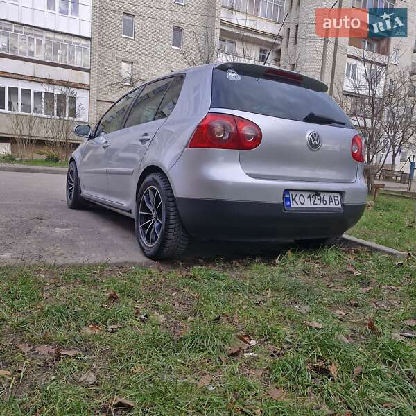 Хэтчбек Volkswagen Golf 2007 в Ивано-Франковске