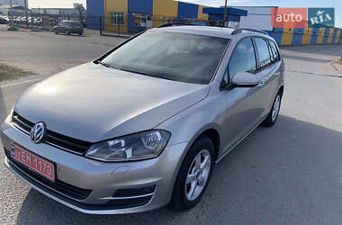 Универсал Volkswagen Golf 2015 в 