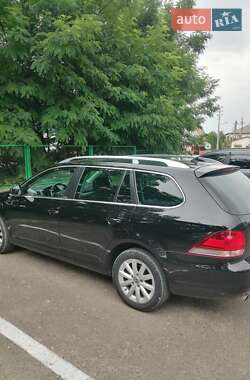 Универсал Volkswagen Golf 2011 в 