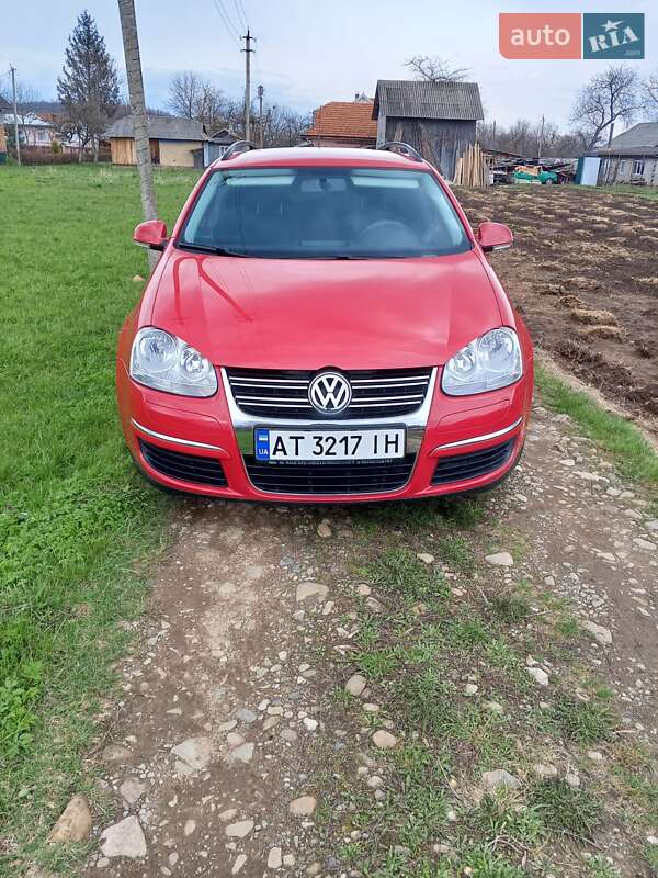 Универсал Volkswagen Golf 2009 в 