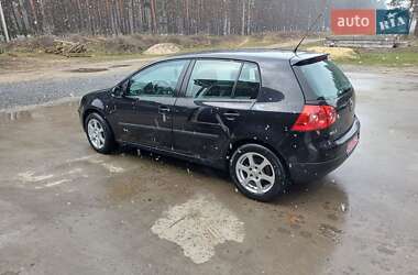 Хэтчбек Volkswagen Golf 2006 в 