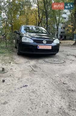 Хетчбек Volkswagen Golf 2006 в 