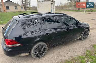 Універсал Volkswagen Golf 2010 в 