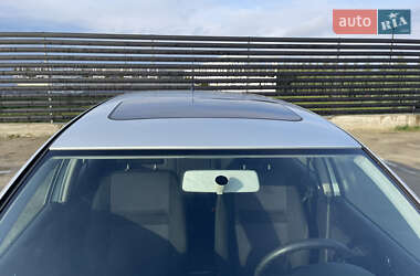 Хэтчбек Volkswagen Golf 2000 в 