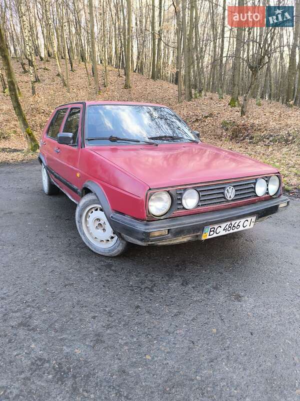 Хэтчбек Volkswagen Golf 1992 в 