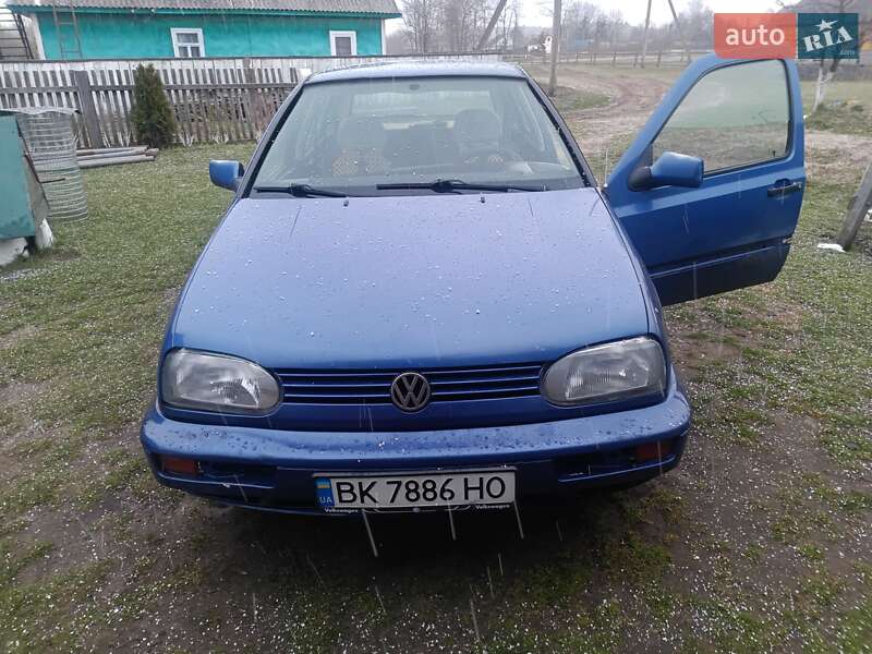 Volkswagen Golf 1996