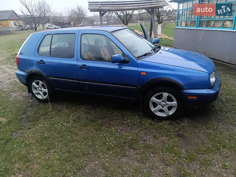 Volkswagen Golf 1996