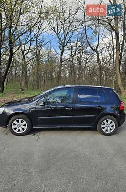 Хэтчбек Volkswagen Golf 2007 в 