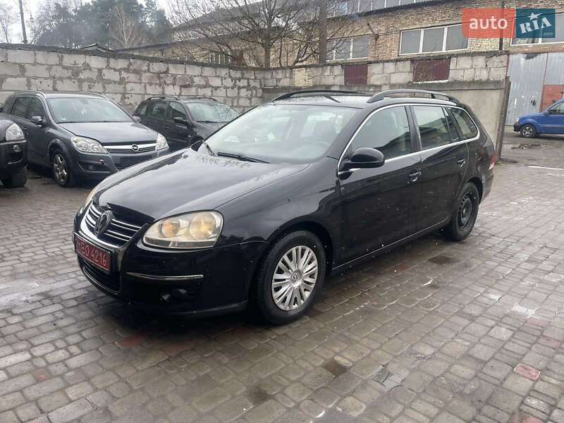 Універсал Volkswagen Golf 2008 в Луцьку