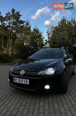 Volkswagen Golf 2011