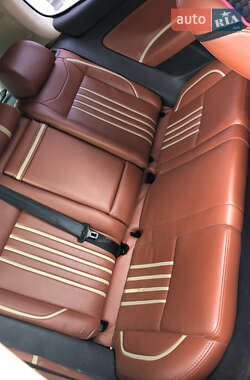 Хэтчбек Volkswagen Golf 2005 в 