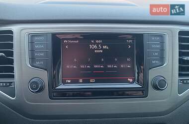 Хэтчбек Volkswagen Golf 2014 в 