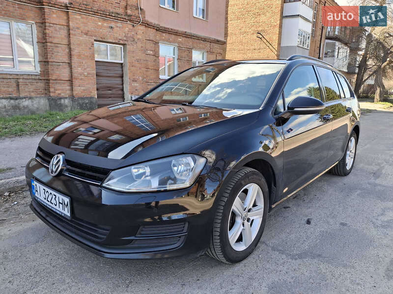 Универсал Volkswagen Golf 2015 в 