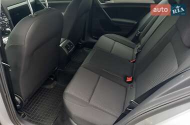 Хетчбек Volkswagen Golf 2020 в 