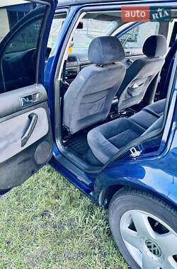 Універсал Volkswagen Golf 1999 в 