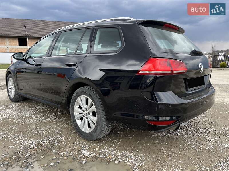 Универсал Volkswagen Golf 2015 в Новоселице