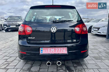 Хэтчбек Volkswagen Golf 2006 в 