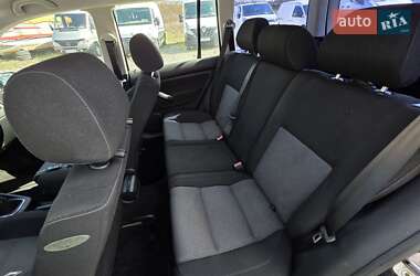 Универсал Volkswagen Golf 2004 в 