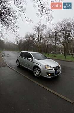 Хэтчбек Volkswagen Golf 2008 в 