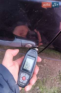 Хэтчбек Volkswagen Golf 2001 в 