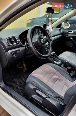 Универсал Volkswagen Golf 2010 в 