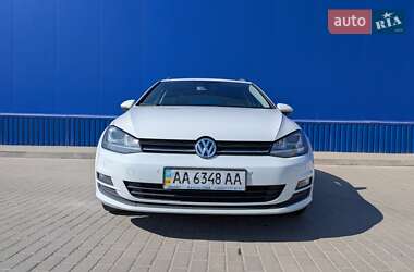 Универсал Volkswagen Golf 2014 в 