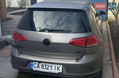 Хэтчбек Volkswagen Golf 2013 в 