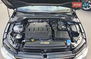 Универсал Volkswagen Golf 2022 в 