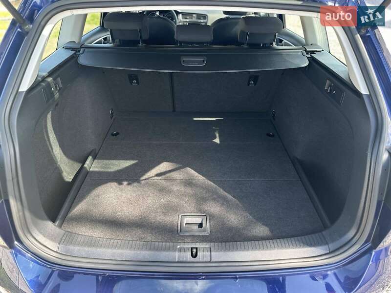 Универсал Volkswagen Golf 2018 в Кривом Роге