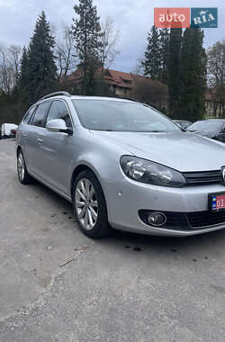 Универсал Volkswagen Golf 2011 в 