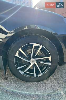 Універсал Volkswagen Golf 2011 в 
