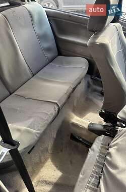 Хэтчбек Volkswagen Golf 1989 в 
