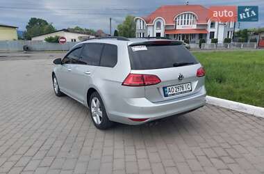Універсал Volkswagen Golf 2013 в 