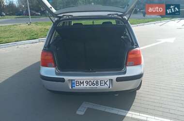 Хэтчбек Volkswagen Golf 2002 в 