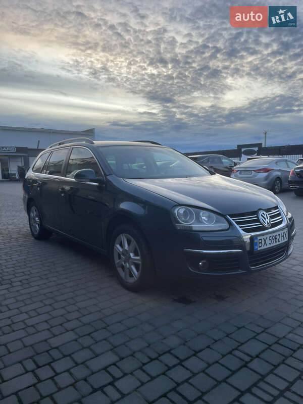Универсал Volkswagen Golf 2009 в Одессе