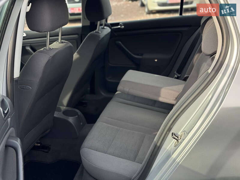 Хэтчбек Volkswagen Golf 2005 в Дрогобыче фото 24 Хэтчбек Volkswagen Golf 2005 в Дрогобыче