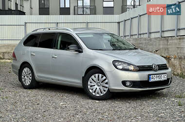 Универсал Volkswagen Golf 2011 в 