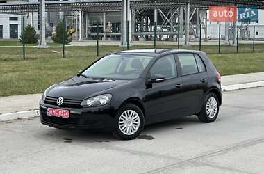 Хэтчбек Volkswagen Golf 2009 в Коростене